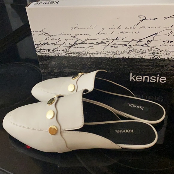 Slip on shoes - Picture 2 of 3